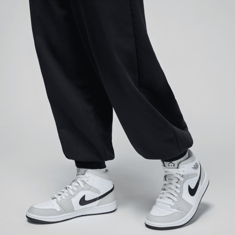 WMNS Air Jordan Pant - 'Black/Stealth' - Image 4