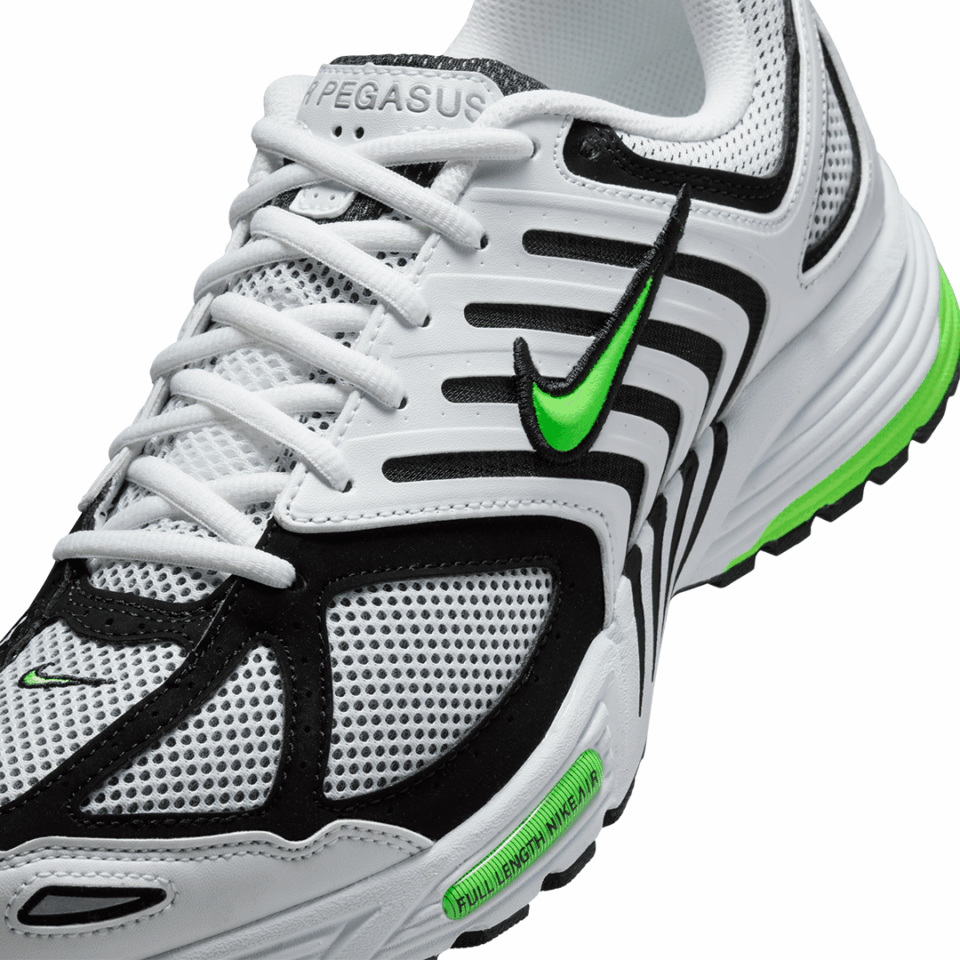Nike Air Pegasus 2005 - 'White/Green Strike'