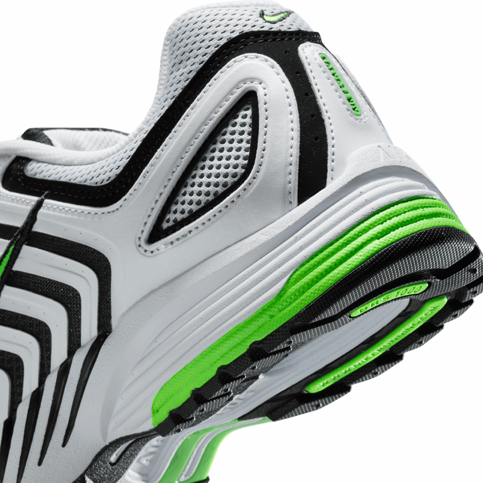 Nike Air Pegasus 2005 - 'White/Green Strike'