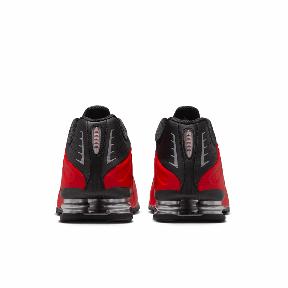 Nike Shox R4 - 'University Red/University Red'
