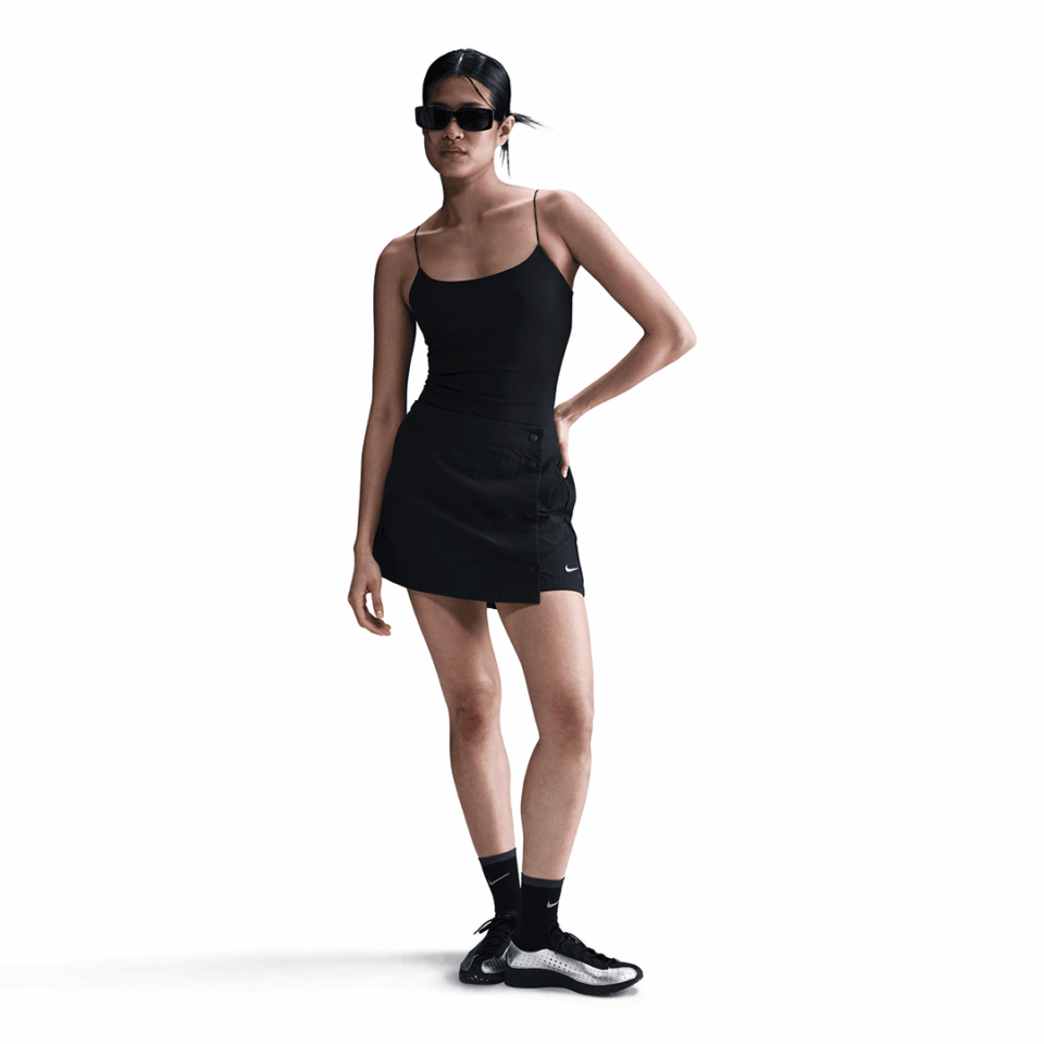 WMNS Nike Mid Rise Short - 'Black/White'