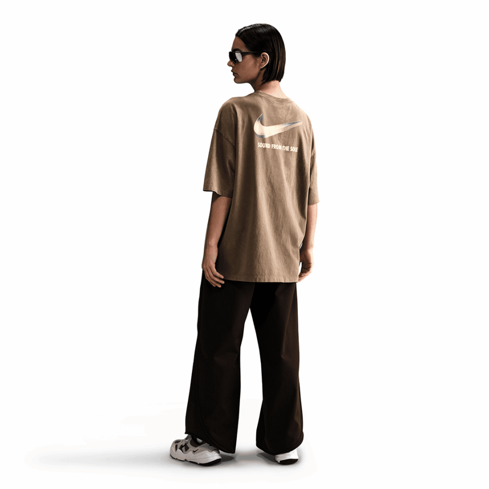 WMNS Nike Oversized Tee - 'Mink Brown'