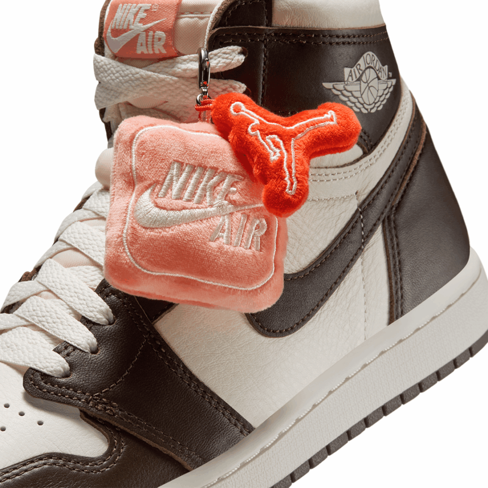 WMNS Air Jordan 1 High OG - 'Baroque Brown/Sail/Lt Madder Root'