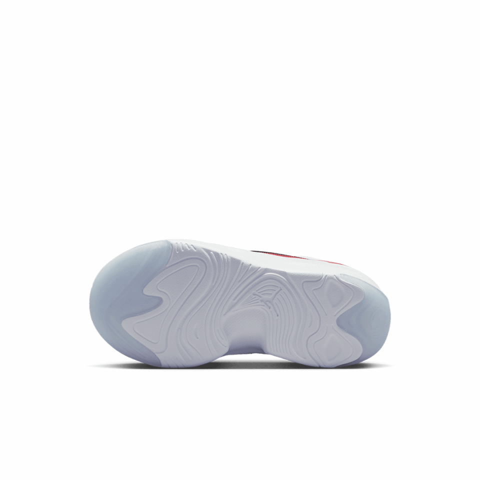 PS Jordan Max Aura 7 - 'White/Red'