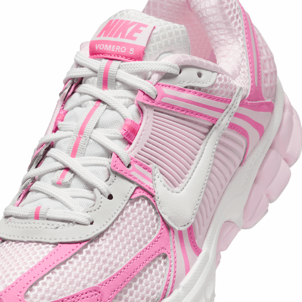 WMNS Nike Zoom Vomero 5 - 'Hyper Pink/Summit White'