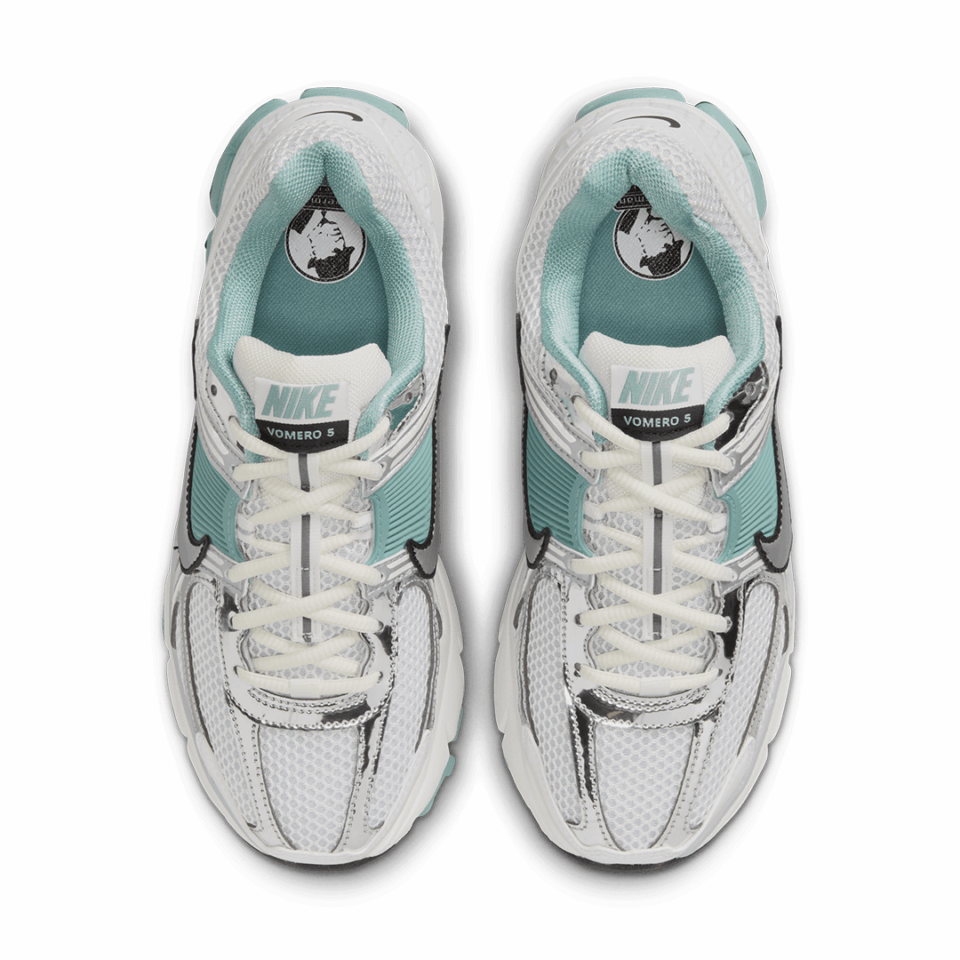 WMNS Nike Zoom Vomero 5 - 'Summit White/Metallic Silver'