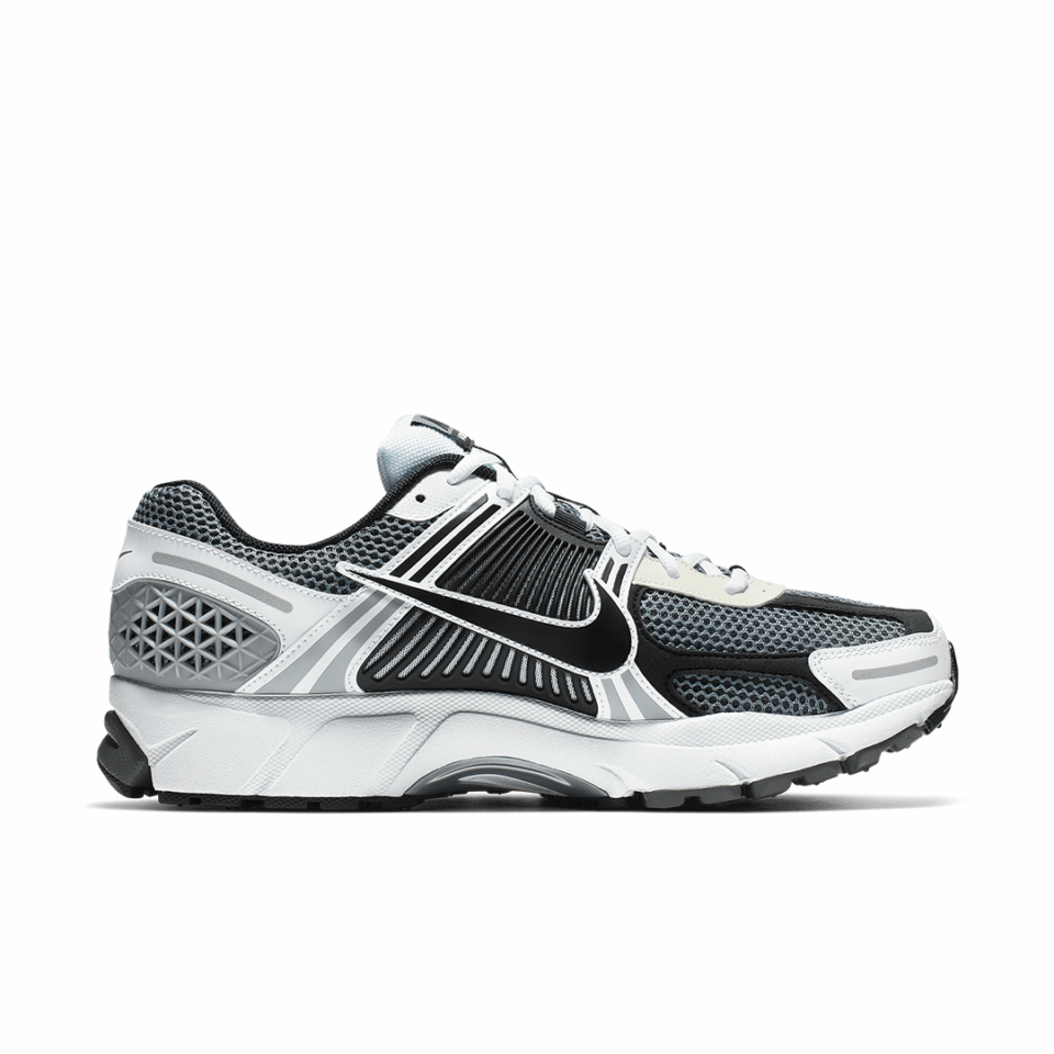 Nike Zoom Vomero 5 SE - 'Dark Grey/Black'