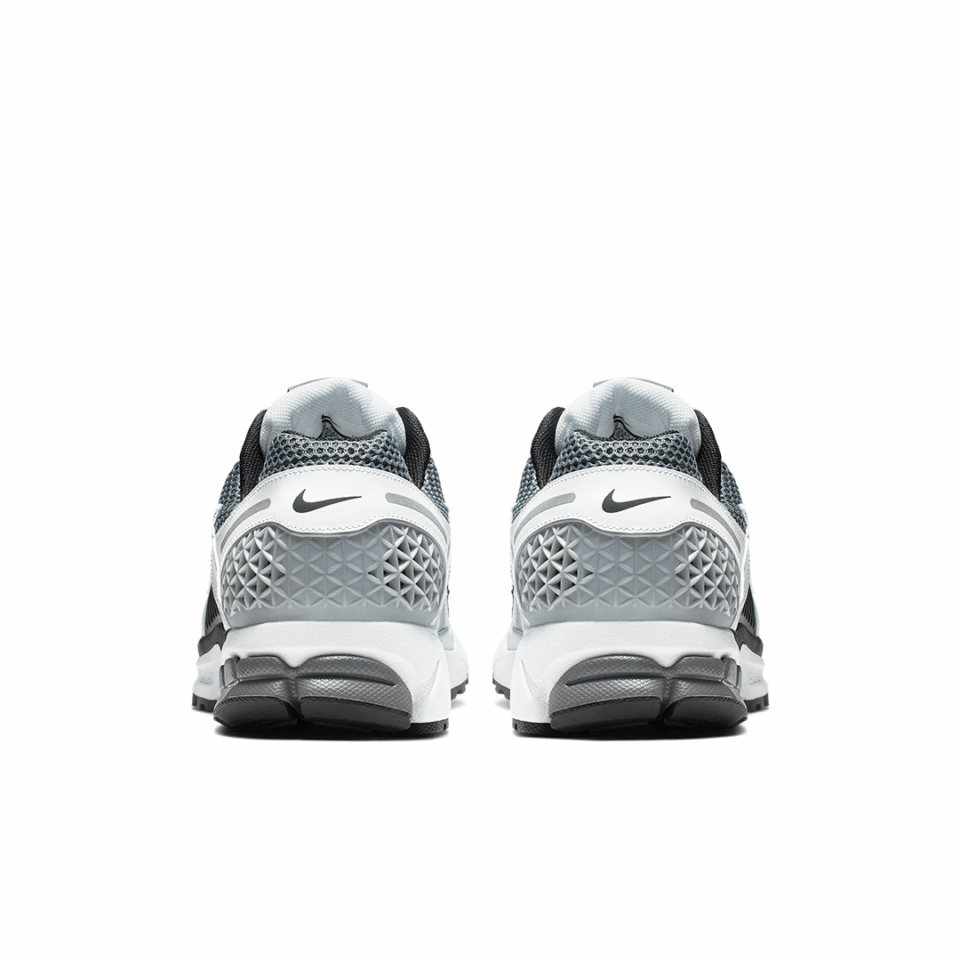 Nike Zoom Vomero 5 SE - 'Dark Grey/Black'