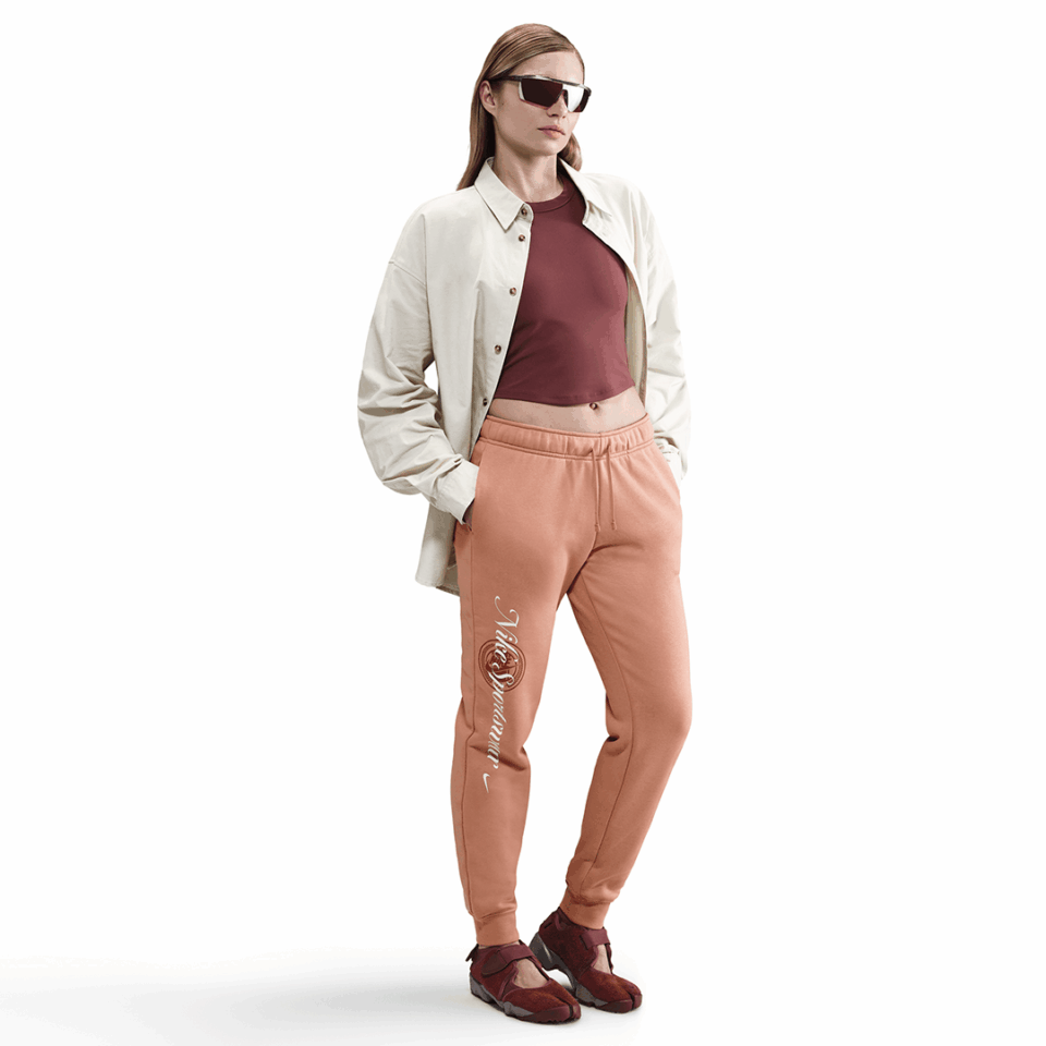 WMNS Nike Mid Rise Graphic Pant - 'Rose Gold/Sail'