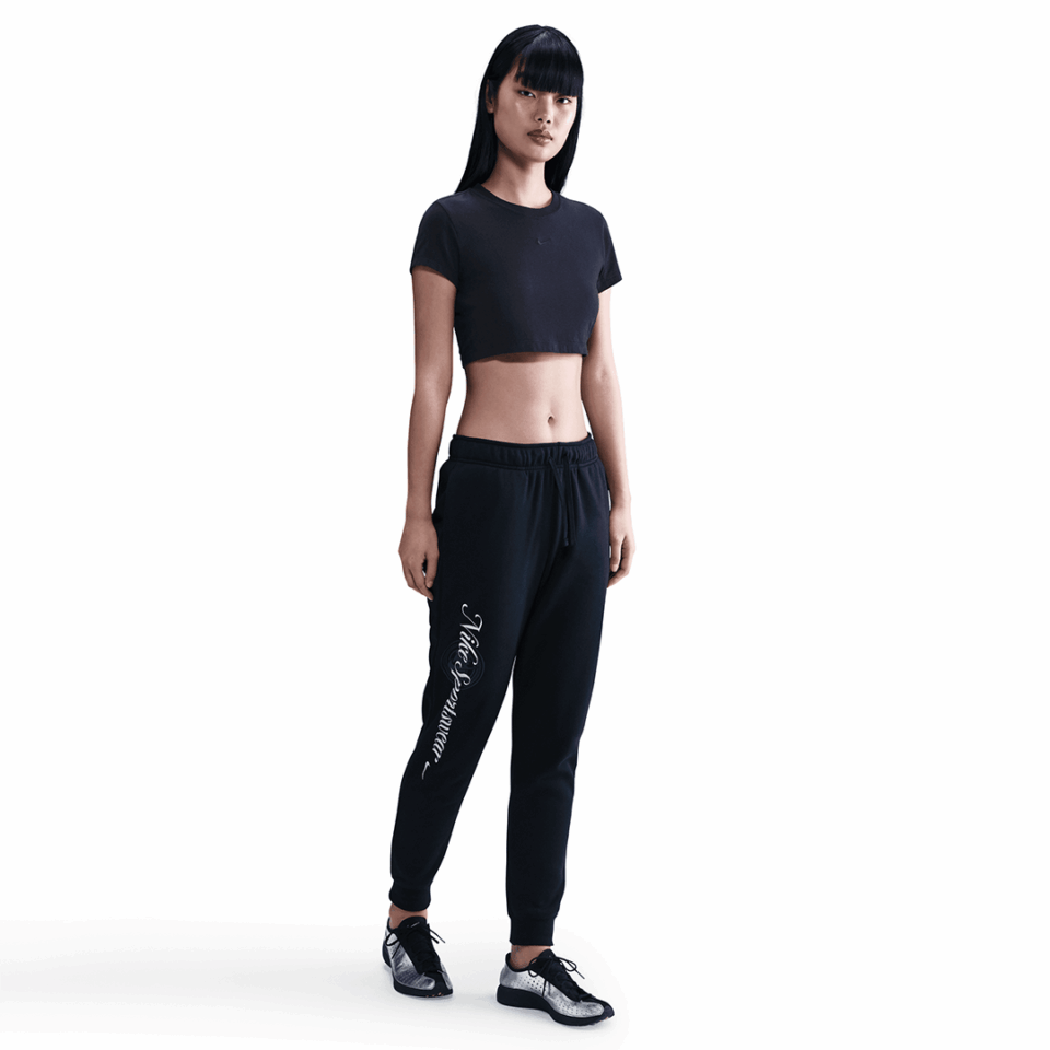 WMNS Nike Mid Rise Graphic Jogger - 'Black/Photon Dust'