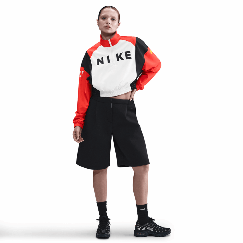 WMNS Nike Woven Pull-Over Top - 'Sail/Picante Red'