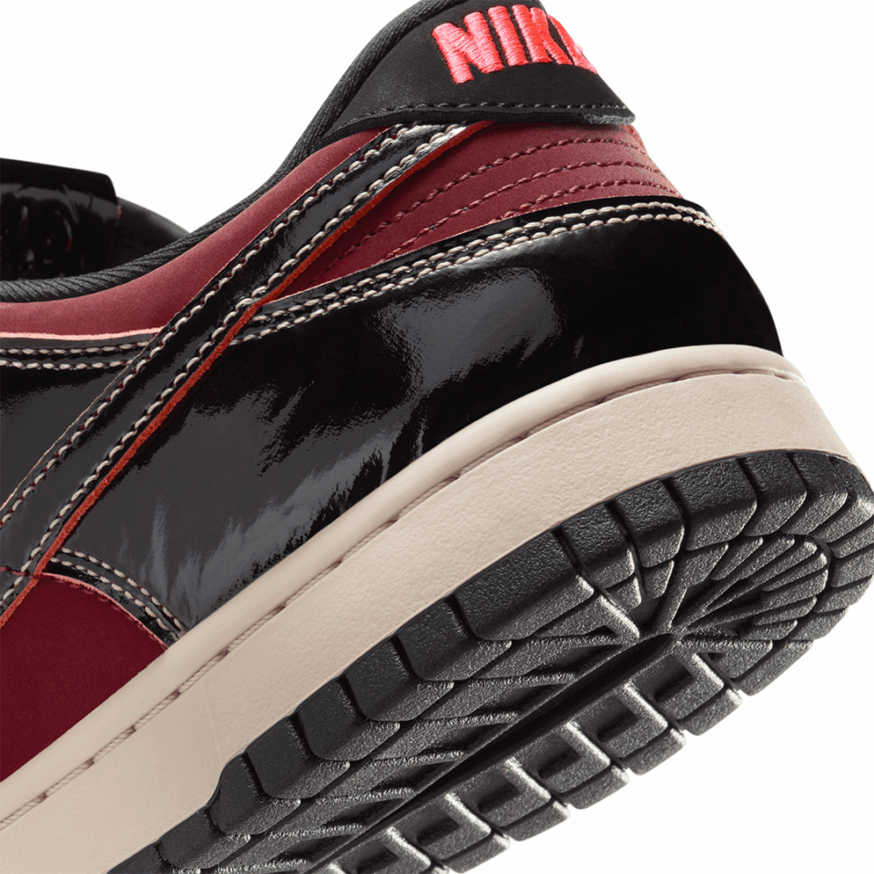 Nike Dunk Low SE - 'Dark Team Red/Solar Red/Black'