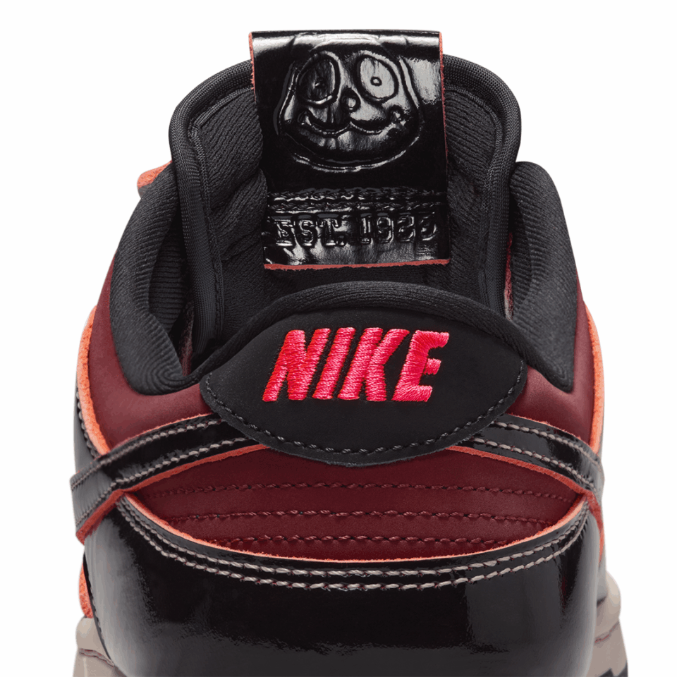 Nike Dunk Low SE - 'Dark Team Red/Solar Red/Black'