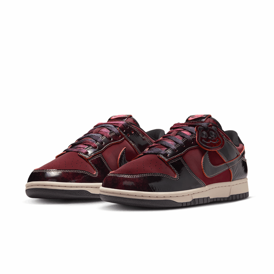 Nike Dunk Low SE - 'Dark Team Red/Solar Red/Black'