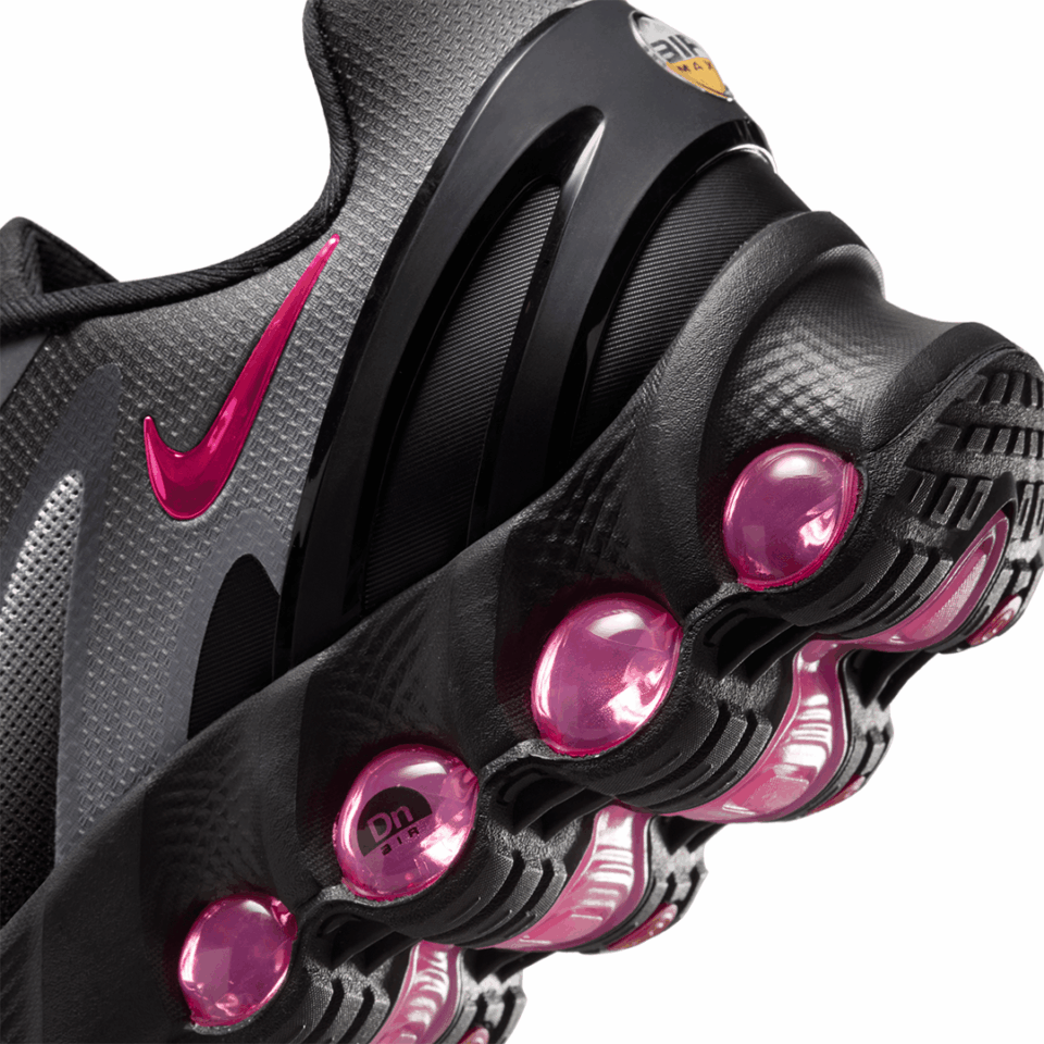 Nike Air Max DN8 - 'Dark Smoke Grey/Pink Blast'