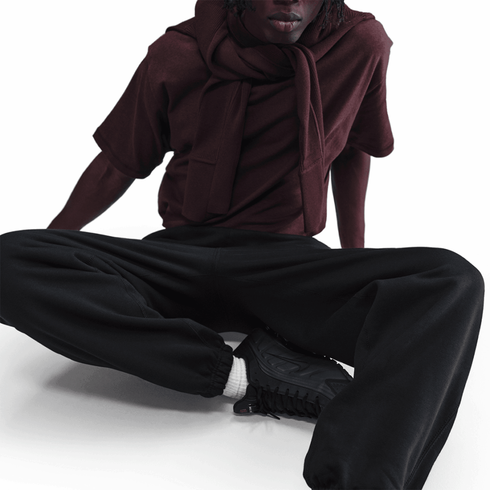 Nike Solo Swish Jogger - 'Black/Black'
