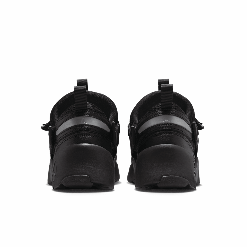 WMNS Air Jordan Trunner LX - 'Black/Black'