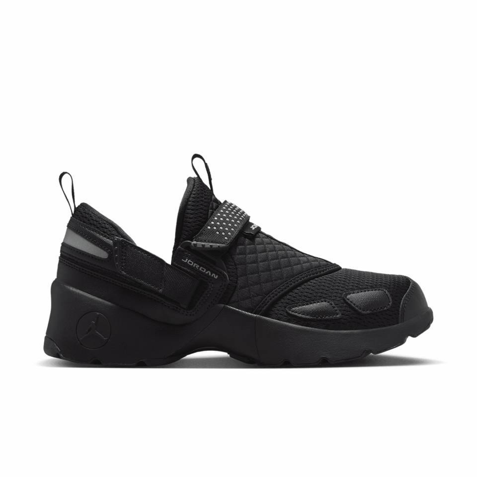 WMNS Air Jordan Trunner LX - 'Black/Black'