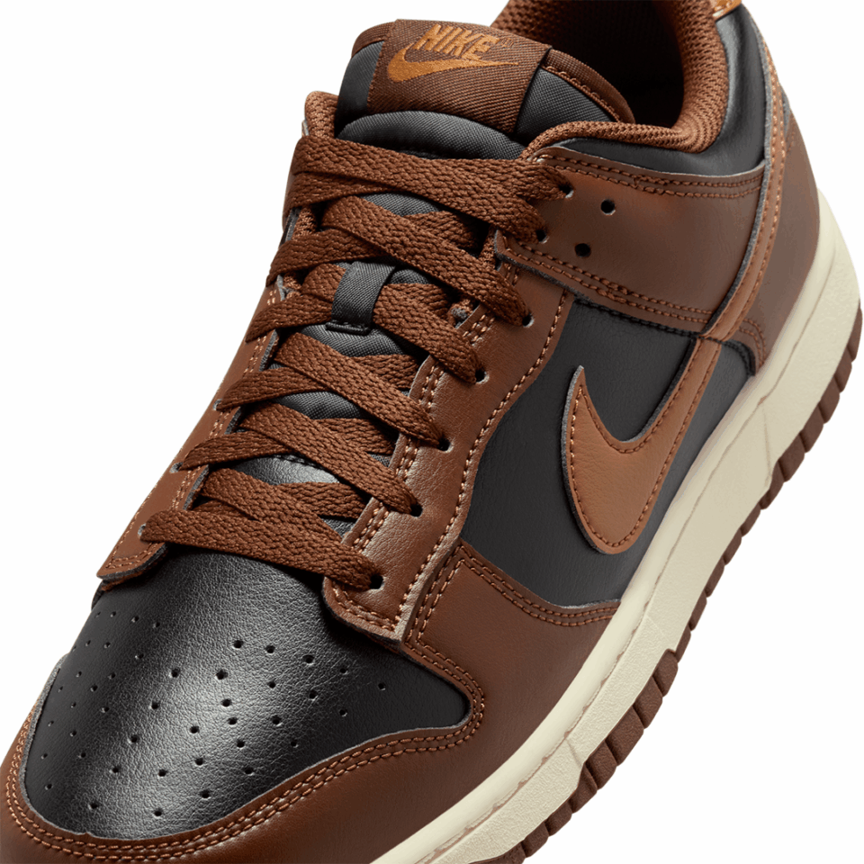 Nike Dunk Low Retro - 'Black/British Tan'