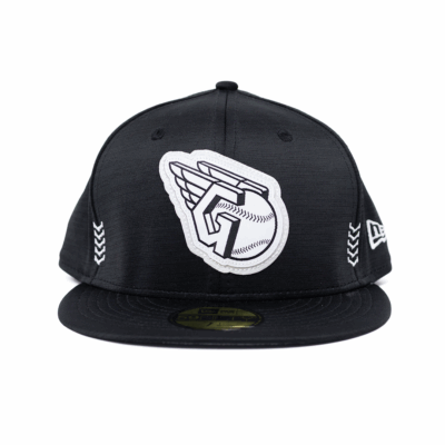 New Era 5950 Cleveland Guardians Fitted Hat - 'Black/White'