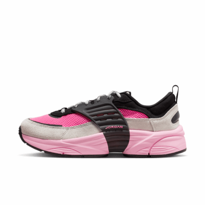 Jordan Trunner - 'Wolf Grey/Pink Blast'