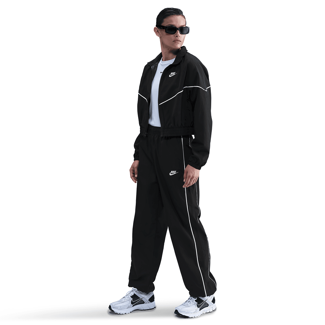 WMNS Nike Woven Jacket - 'Black/Sail' - Kicks Lounge