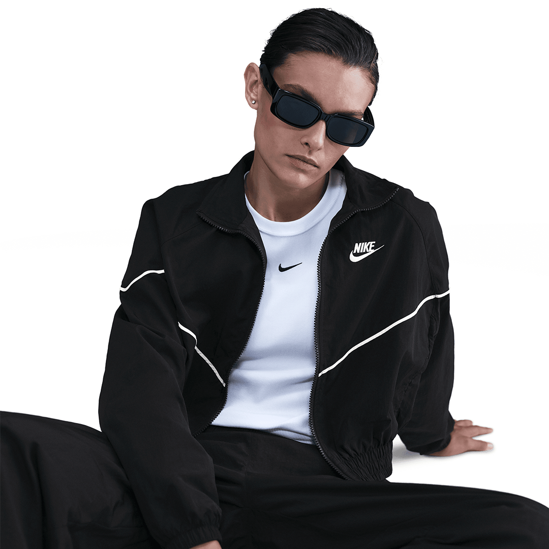 WMNS Nike Woven Jacket - 'Black/Sail' - Kicks Lounge