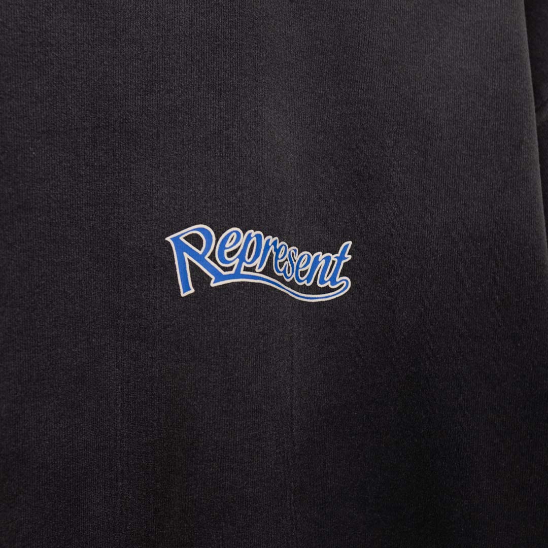 Represent Showcasing Tee - 'Stained Black'