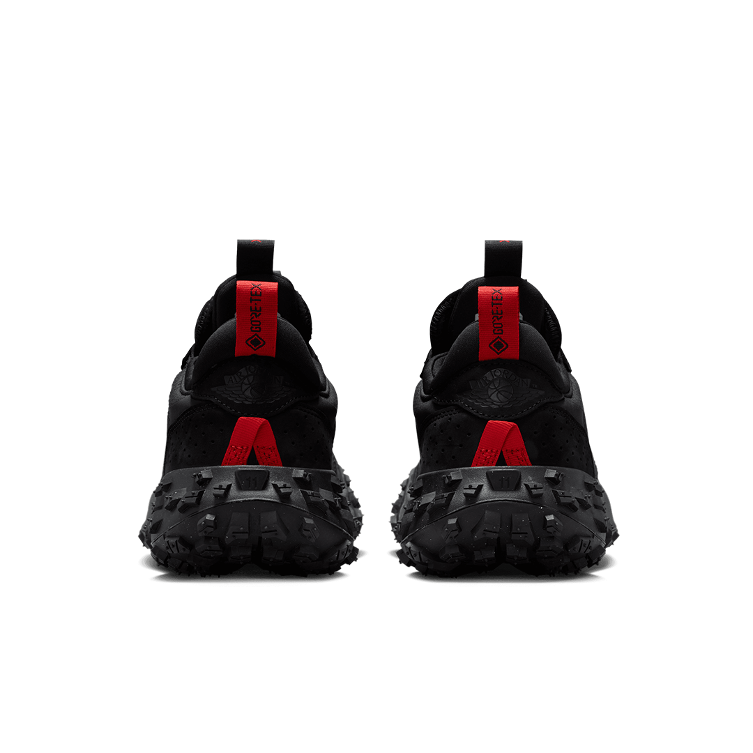 Air Jordan ブラック ローファー Jordan 1 Retro High OG Black Toe Reimagined Men's - DZ5485