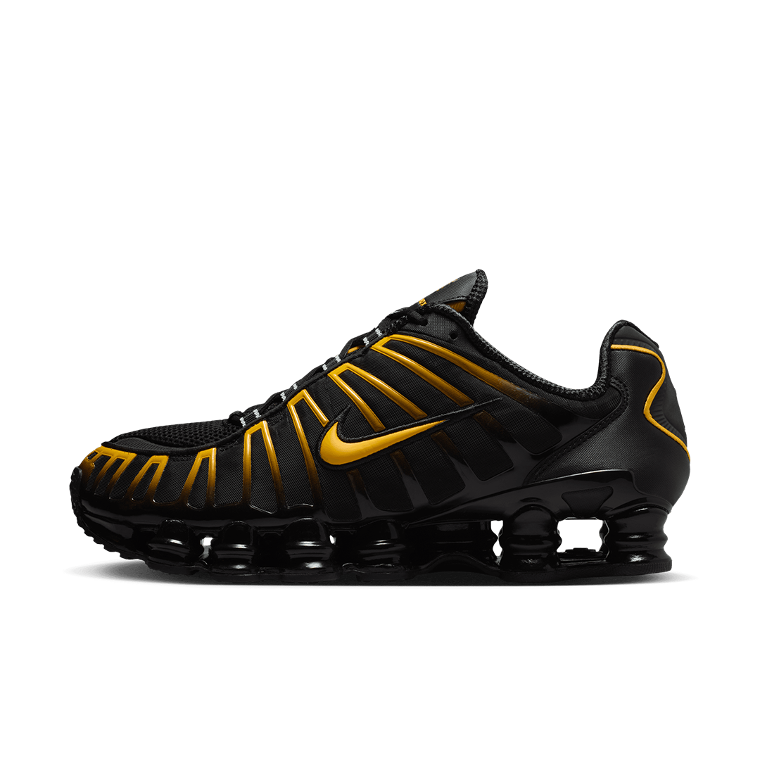 Nike Shox ブラック/イエロー スニーカー Nike Shox TL - 'Black/University Gold' - Kicks Lounge