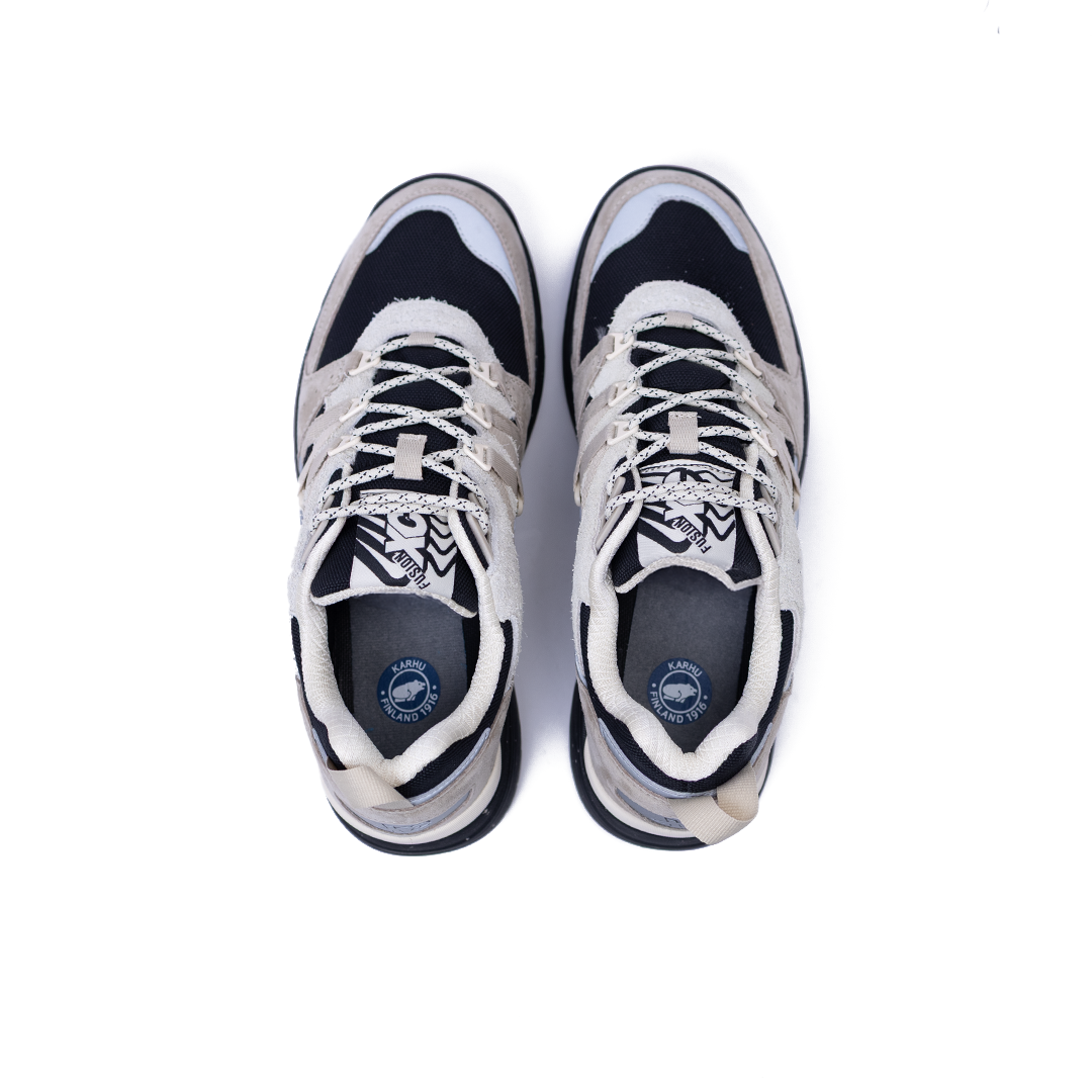 Karhu Fusion XC - 'Silver Lining/Silver Lining'