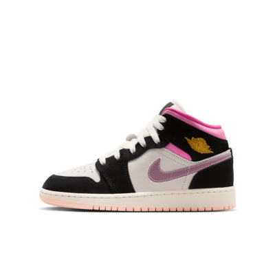 GS Air Jordan 1 Mid SE - 'Black/University Gold' II1254-001