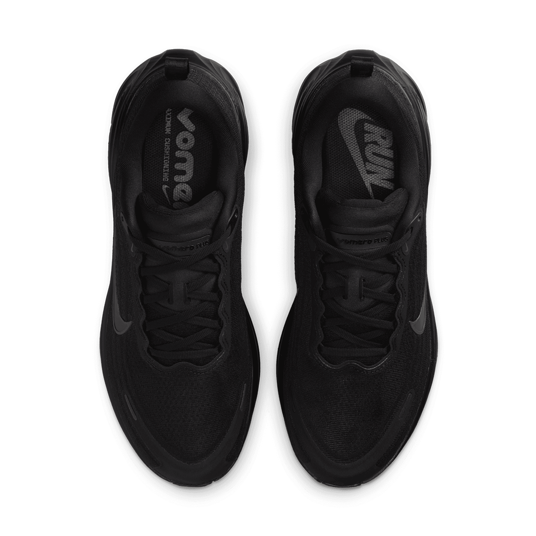 Nike Vomero Plus - 'Black/Dark Smoke Grey' HV8150-003