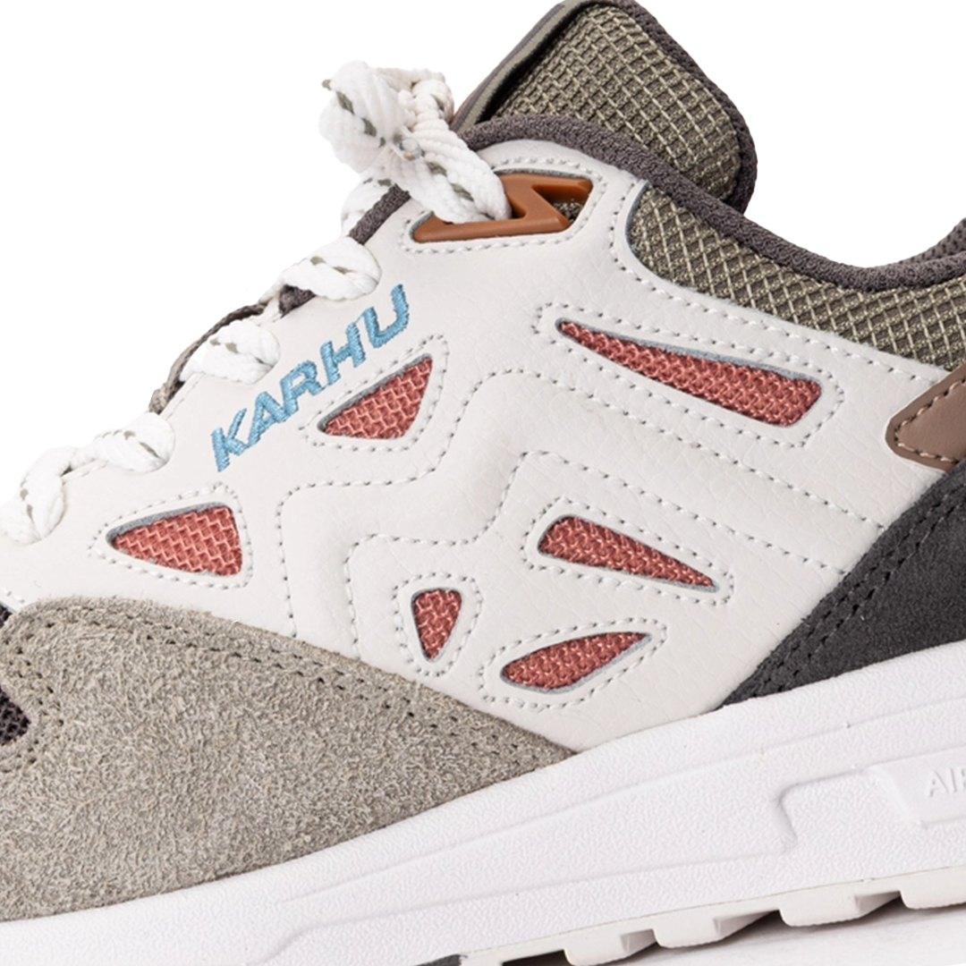 Karhu Legacy 96 - 'Dark Gull Gray/Light Mahogany'