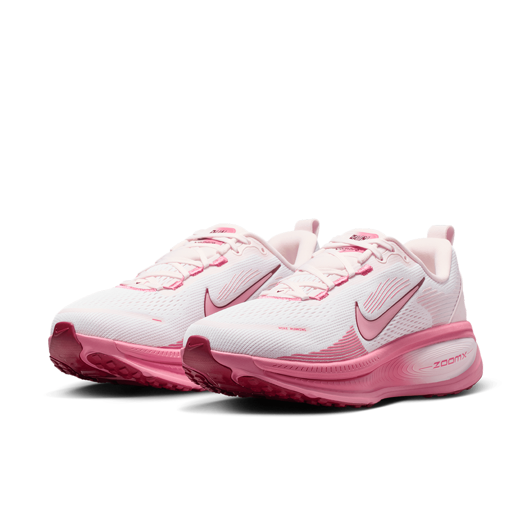 WMNS Nike Vomero 18 - 'White/Peony' - Kicks Lounge