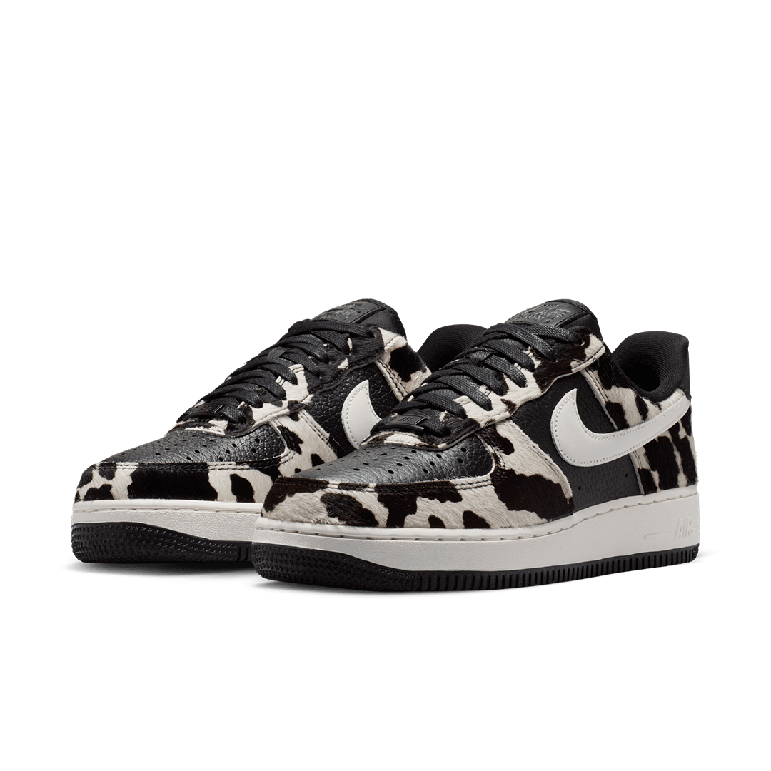 WMNS Nike Air Force 1 '07 - 'Black/Phantom' IO0442-001
