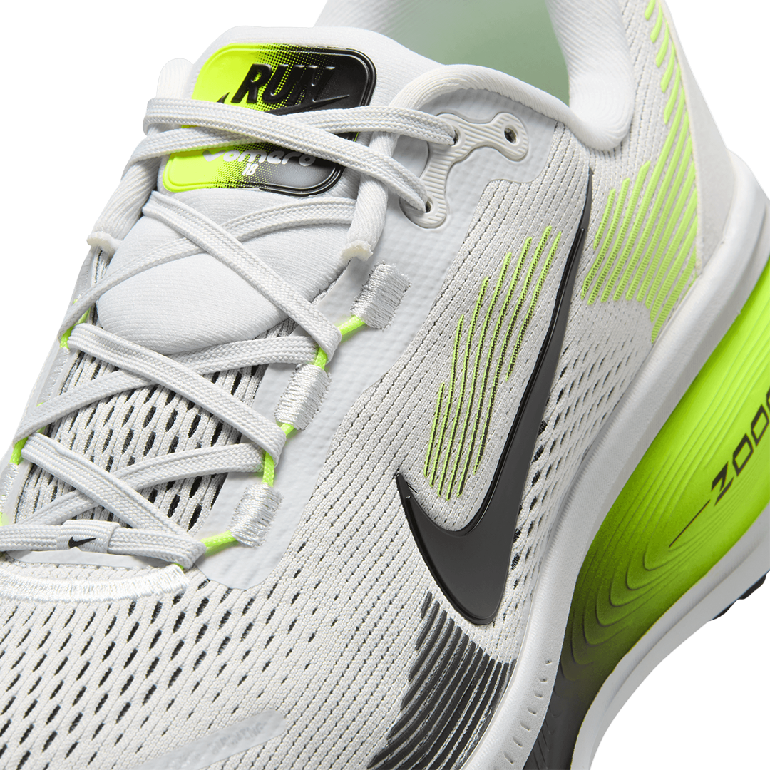Nike Vomero 18 - 'Photon Dust/Black Volt' HM6803-021